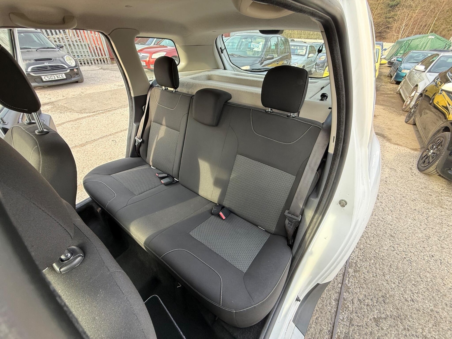 Used Dacia Duster 2013 for sale - 77549312: Photo 16