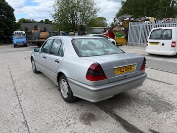 Used Mercedes-Benz C Class 1999 for sale - 78648245: Photo