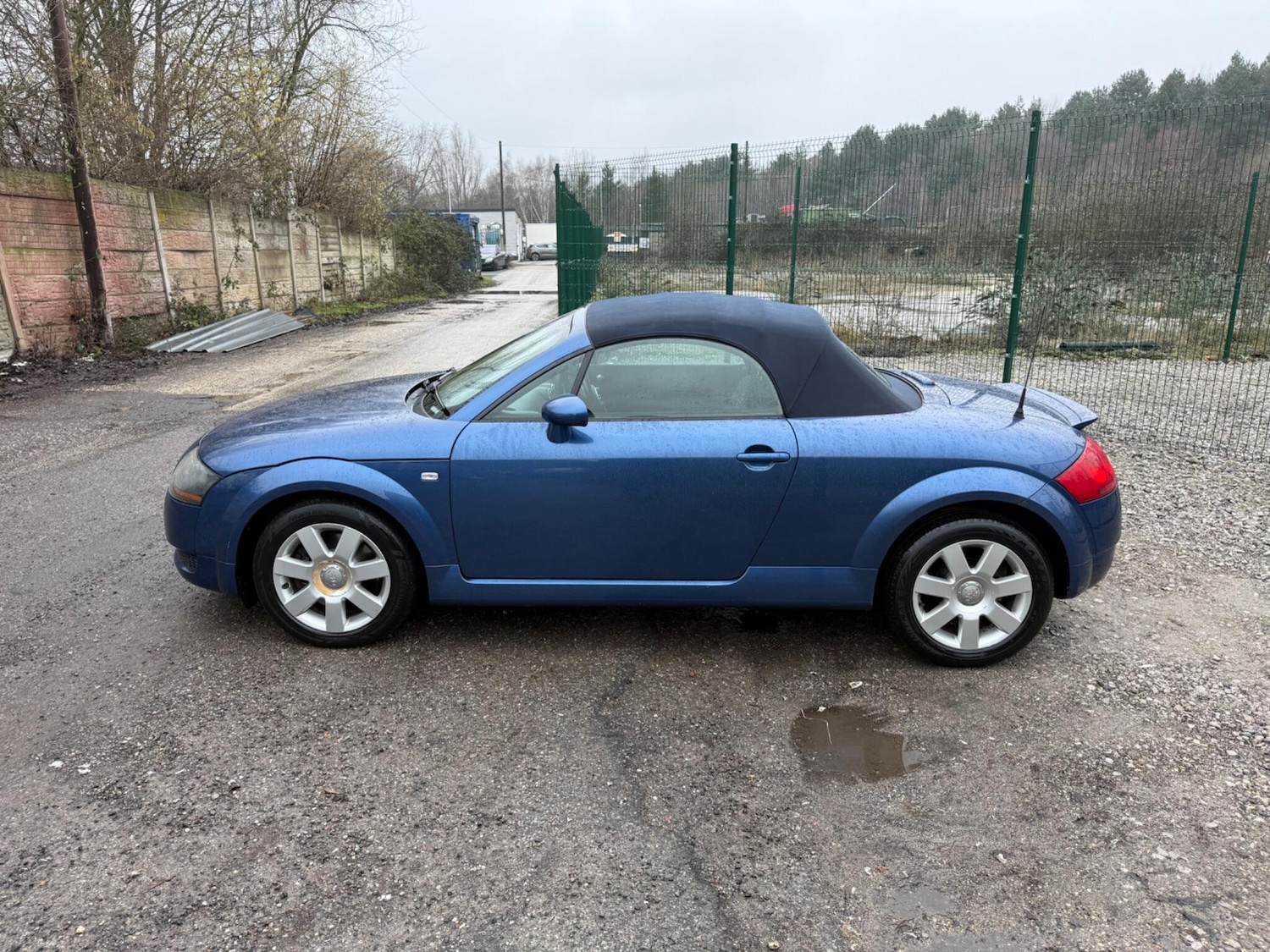 Used Audi TT 2005 for sale - 77808638: Photo 10