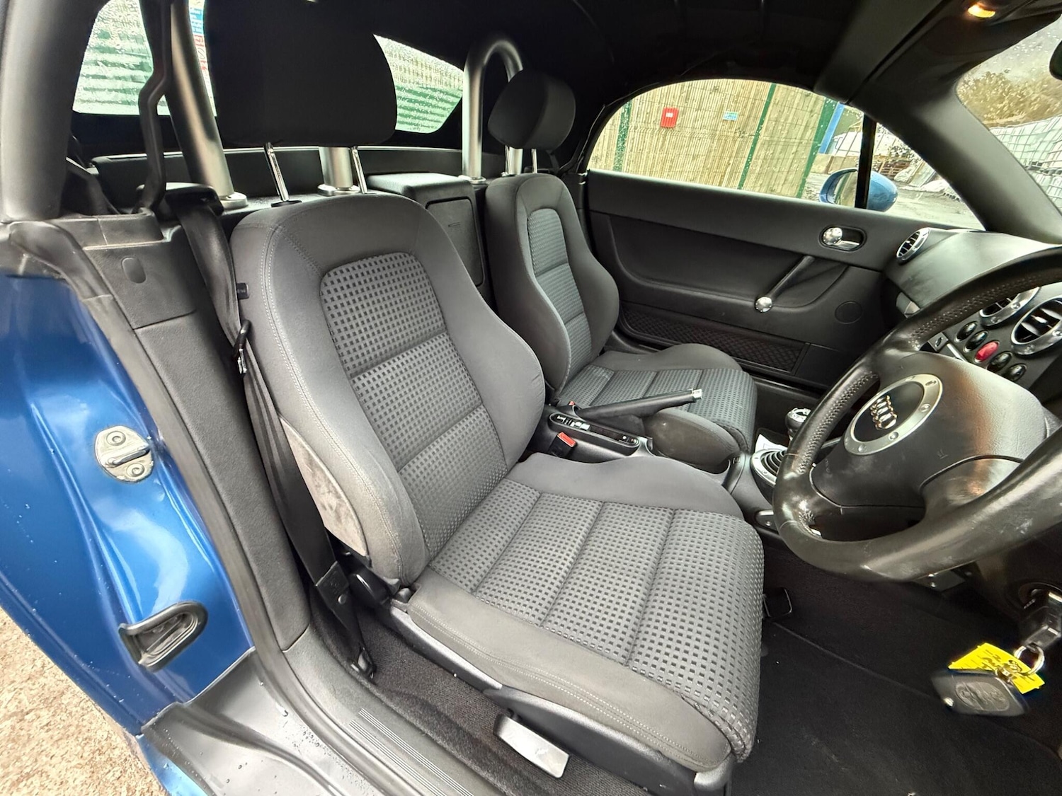 Used Audi TT 2005 for sale - 77808638: Photo 18