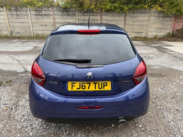Used Peugeot 208 2017 for sale - 76189590: Photo 11