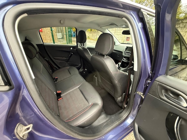 Used Peugeot 208 2017 for sale - 76189590: Photo 23