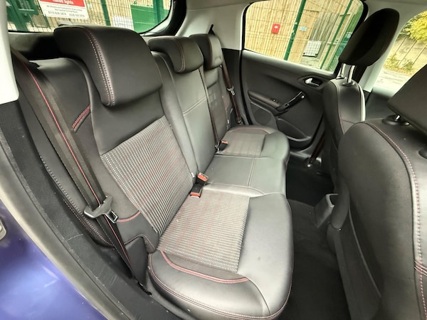 Used Peugeot 208 2017 for sale - 76189590: Photo 24