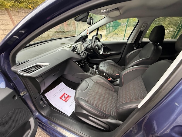 Used Peugeot 208 2017 for sale - 76189590: Photo 38