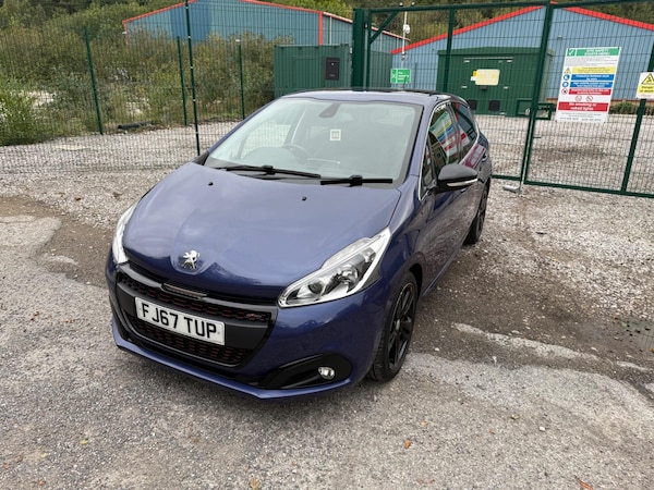 Used Peugeot 208 2017 for sale - 76189590: Photo 3