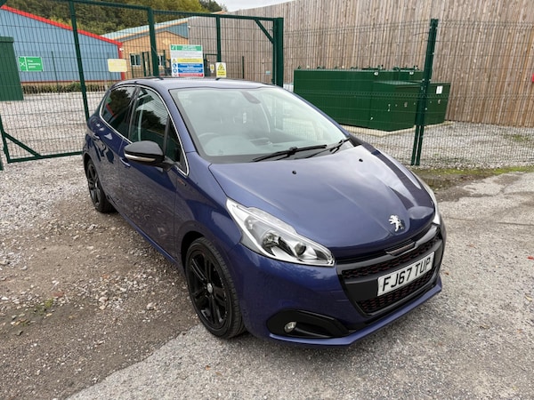 Used Peugeot 208 2017 for sale - 76189590: Photo 5