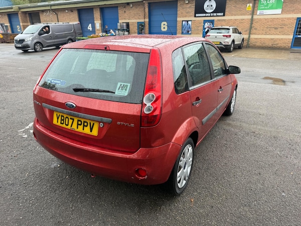 Used Ford Fiesta 2007 for sale - 76166726: Photo 8