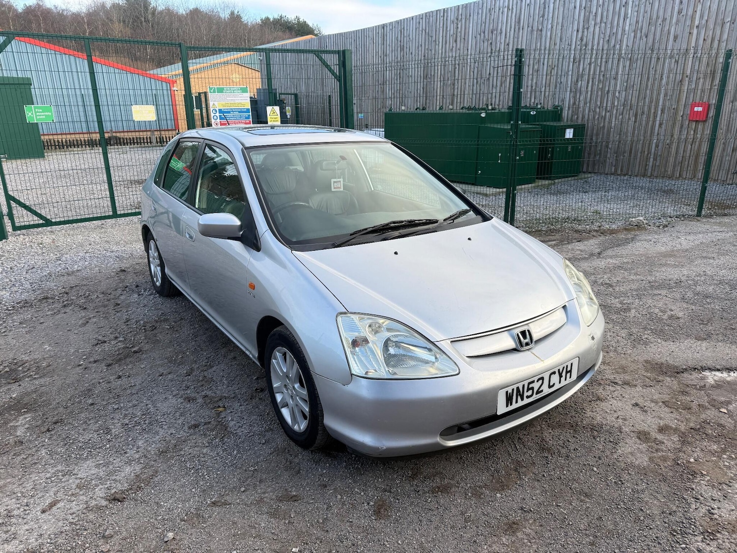 Used Honda Civic 2002 for sale - 77351961: Photo 2