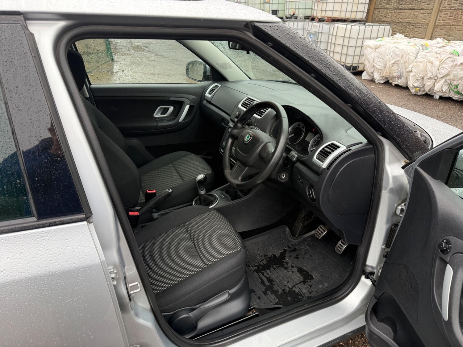 Used Skoda Fabia 2010 for sale - 77387769: Photo 12