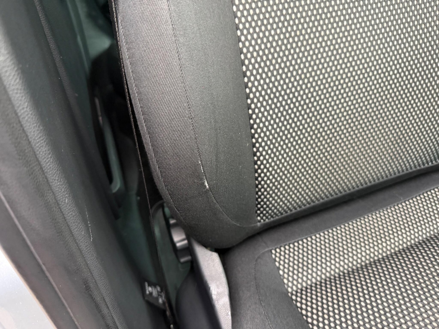 Used Skoda Fabia 2010 for sale - 77387769: Photo 29