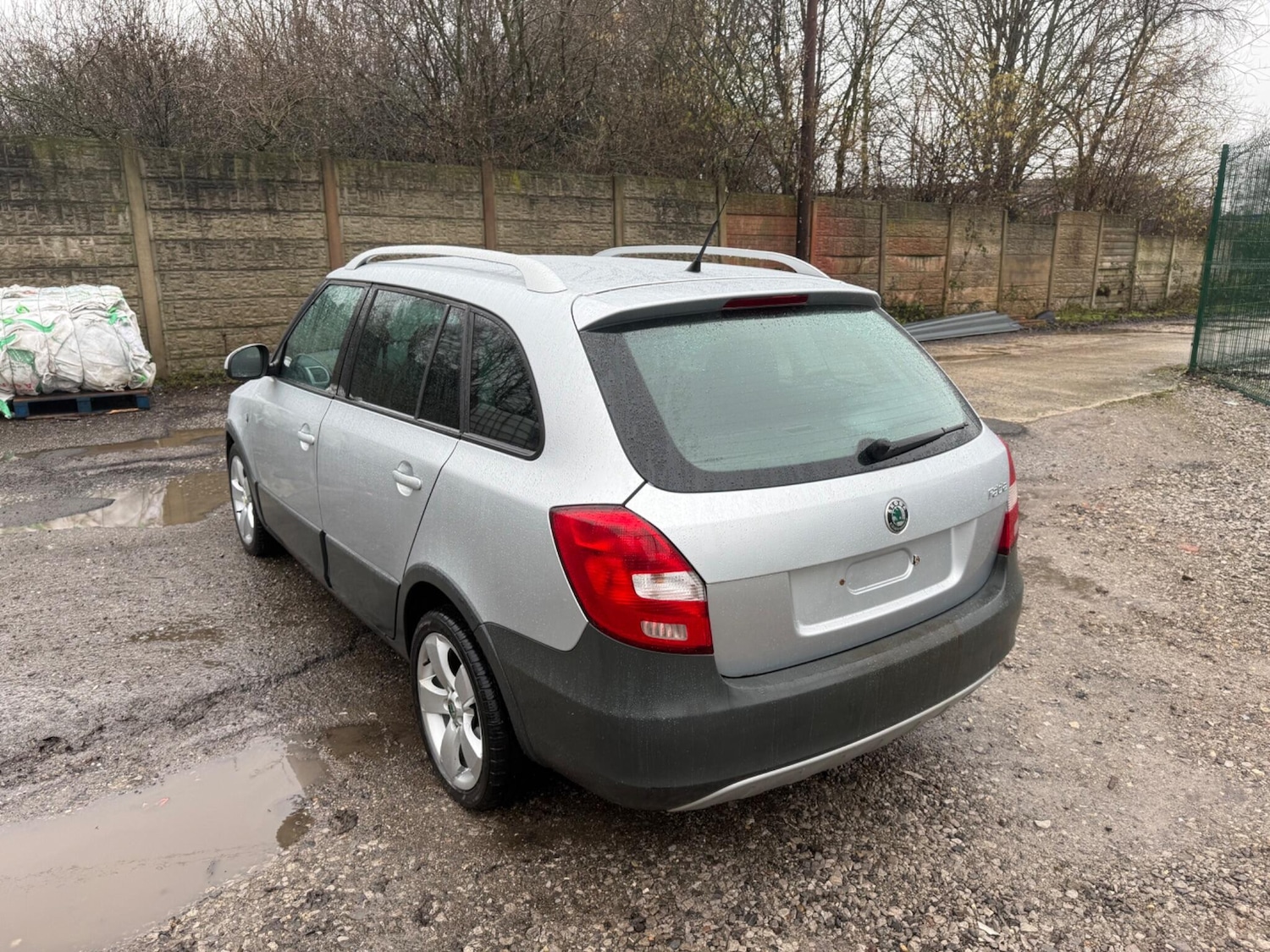 Used Skoda Fabia 2010 for sale - 77387769: Photo 4