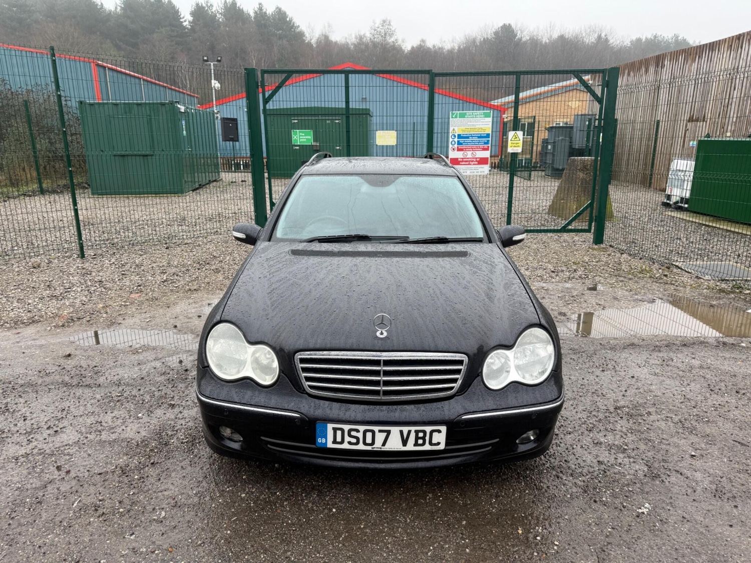 Used Mercedes-Benz C Class 2007 for sale - 77799235: Photo 2