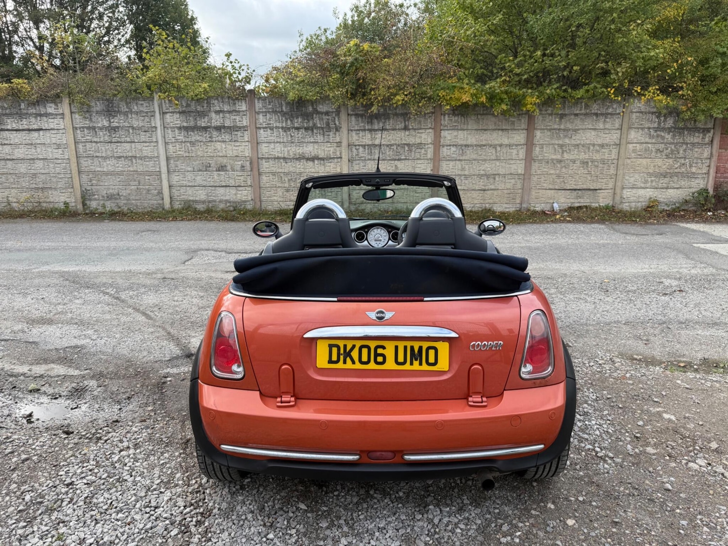 Used MINI Convertible 2006 for sale - 77108998: Photo 15