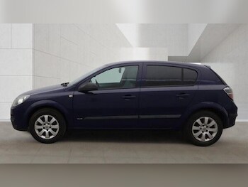 Used Vauxhall Astra 2004 for sale - 79475375: Photo