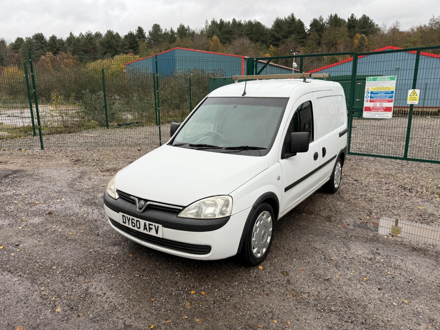 Used Vauxhall Combo 2010 for sale - 76765481: Photo 3