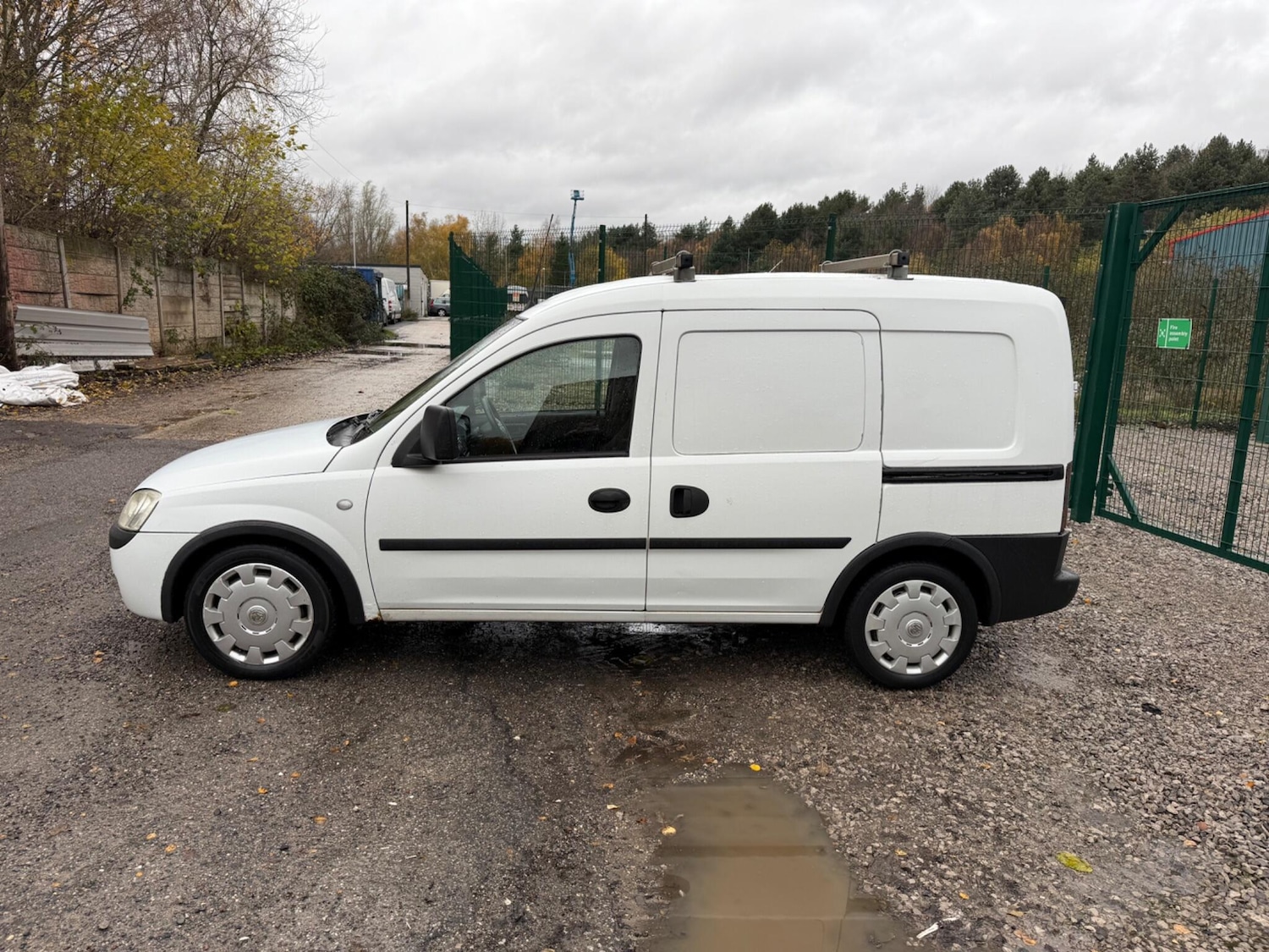 Used Vauxhall Combo 2010 for sale - 76765481: Photo 4