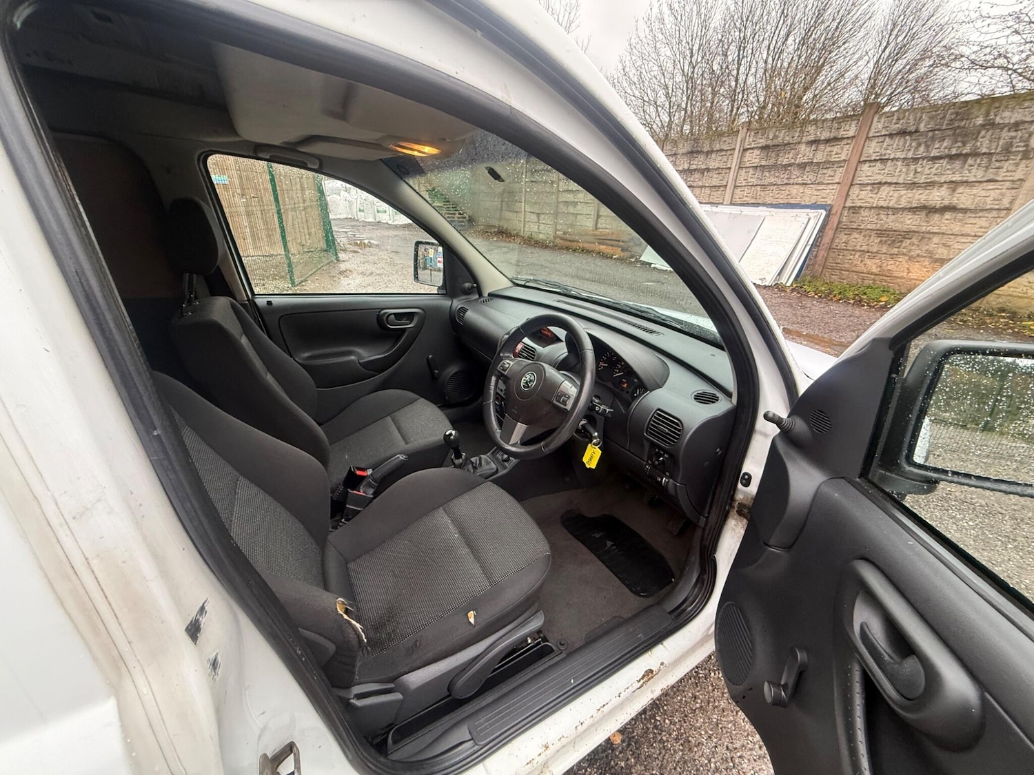 Used Vauxhall Combo 2010 for sale - 76765481: Photo 9
