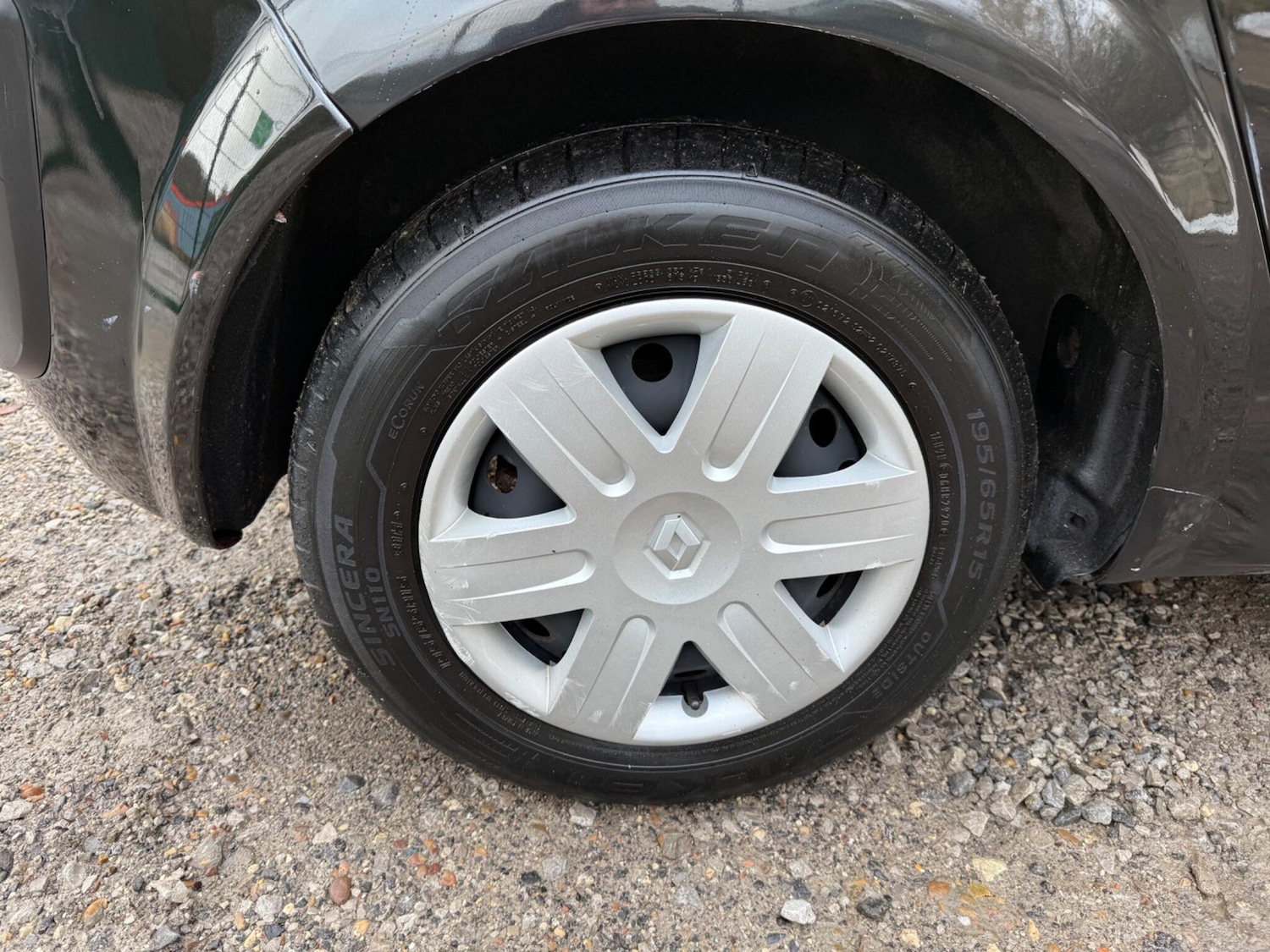 Used Renault Megane 2004 for sale - 77598210: Photo 25