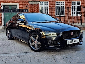 Used Jaguar XE 2017 for sale - 77303977: Photo