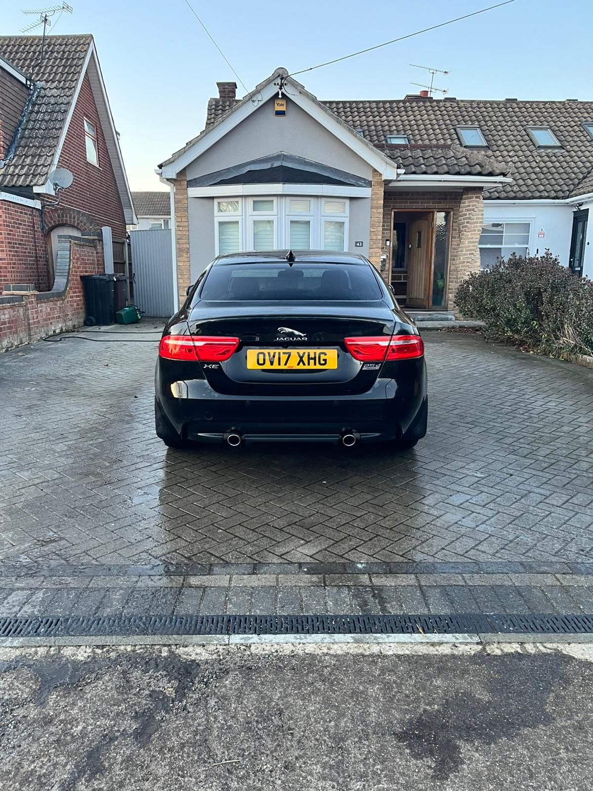 Used Jaguar XE 2017 for sale - 77303977: Photo 8