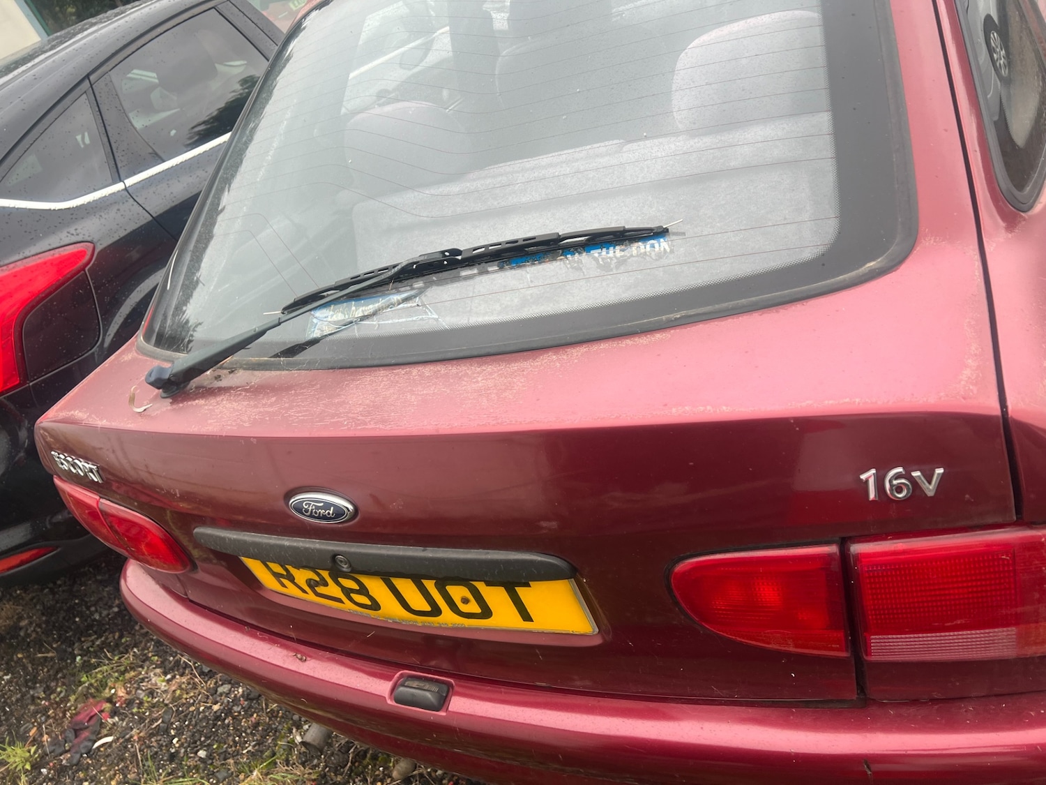 Used Ford Escort 1997 for sale - 76225169: Photo 7