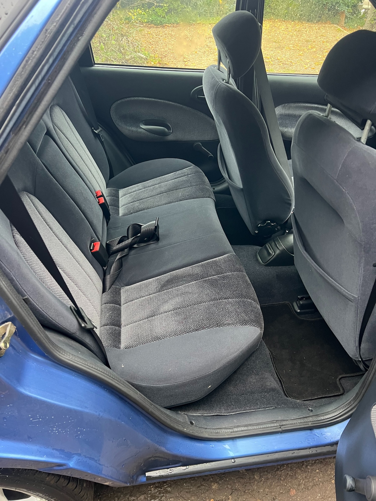 Used Ford Escort 2000 for sale - 76518261: Photo 14