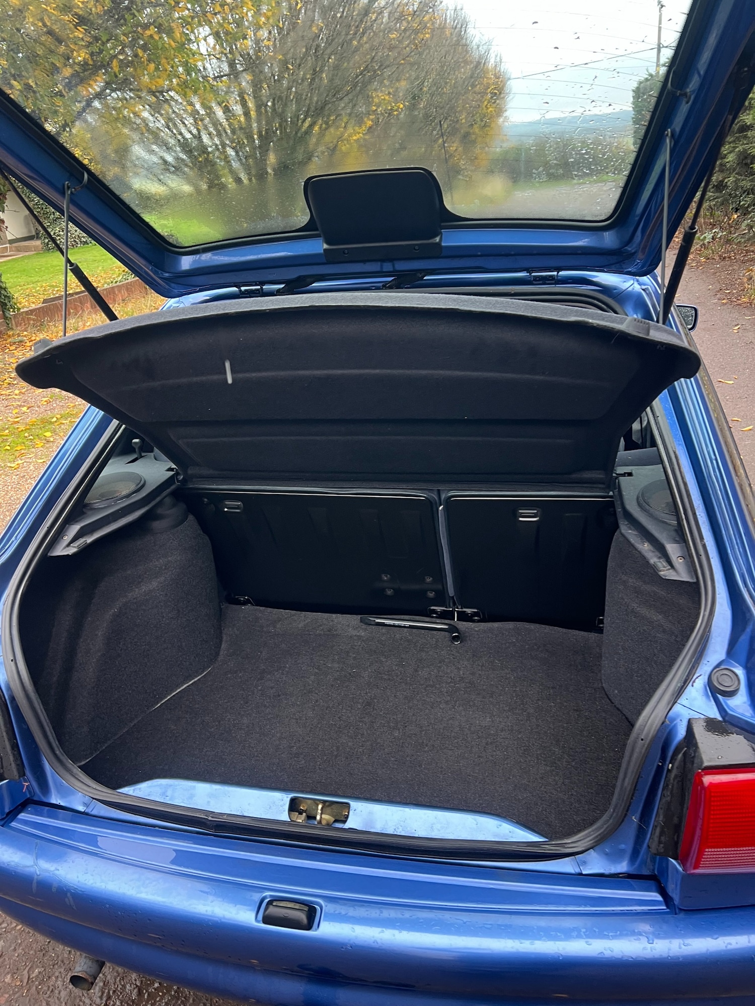 Used Ford Escort 2000 for sale - 76518261: Photo 15