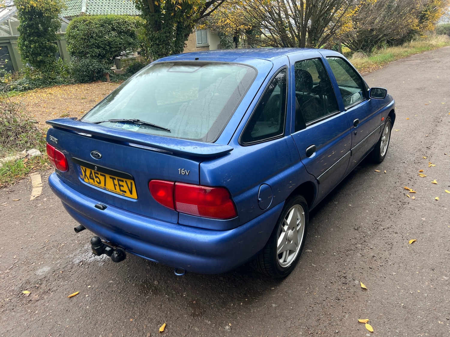 Used Ford Escort 2000 for sale - 76518261: Photo 8