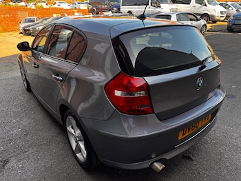 Used BMW 1 Series 2010 for sale - 75351190: Photo