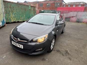 Used Vauxhall Astra 2015 for sale - 74207159: Photo