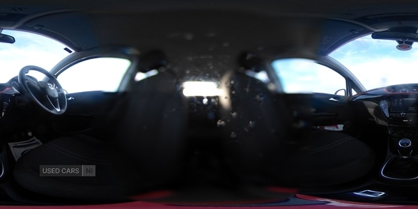 Used Vauxhall Corsa 2017 for sale - 76753918: Photo 2