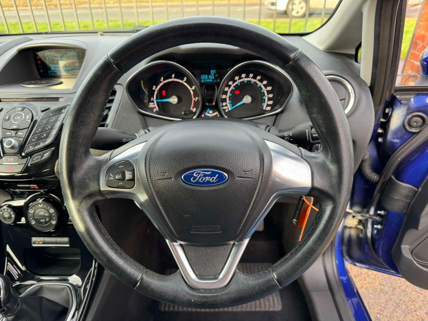 Used Ford Fiesta 2015 for sale - 77094967: Photo 13