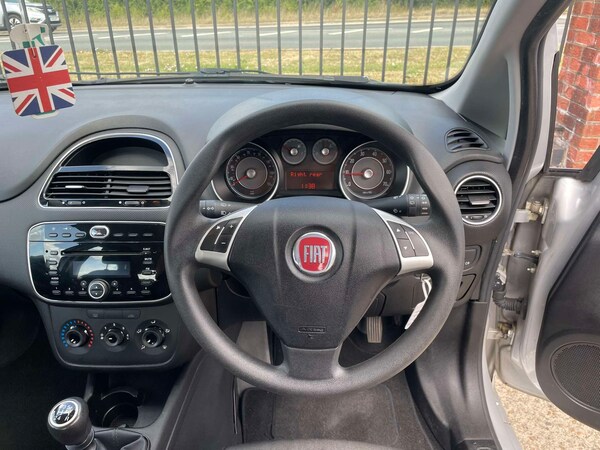Used Fiat Punto 2013 for sale - 75055403: Photo 12