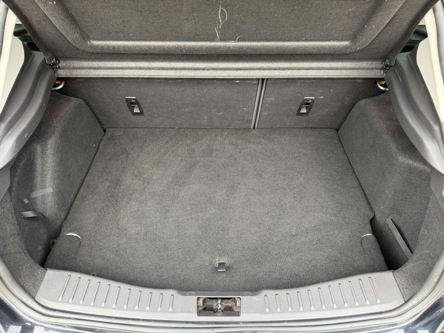 Used Ford Focus 2016 for sale - 76596634: Photo 19