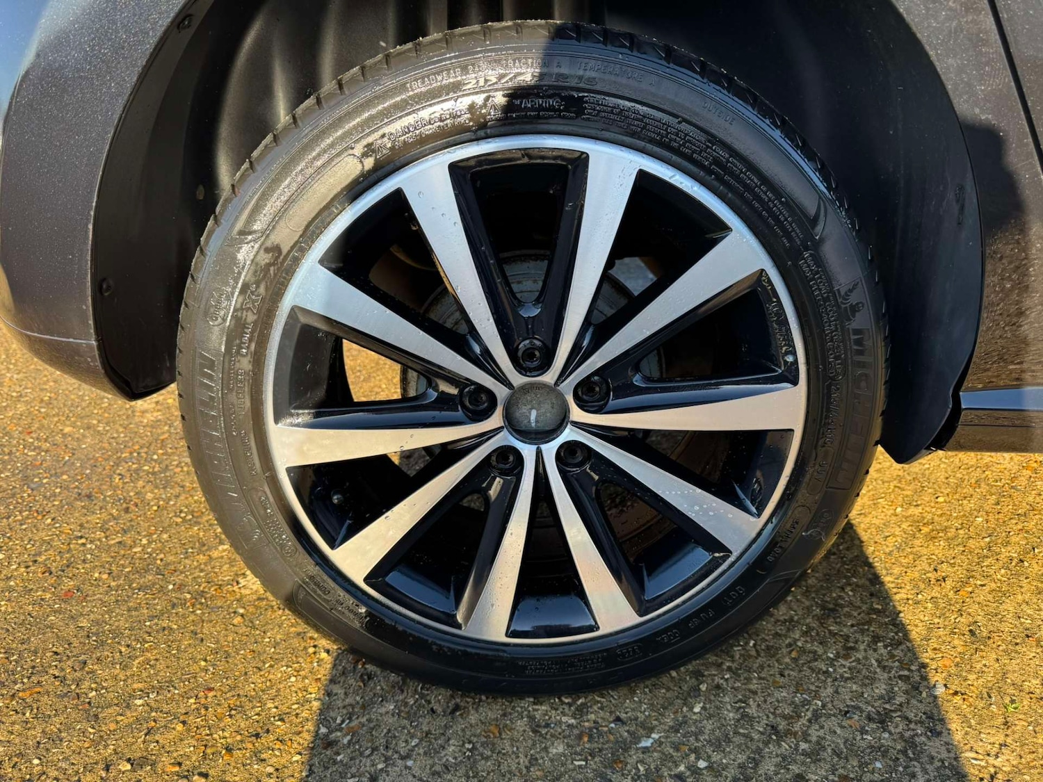 Used Volkswagen Polo 2013 for sale - 77235335: Photo 24