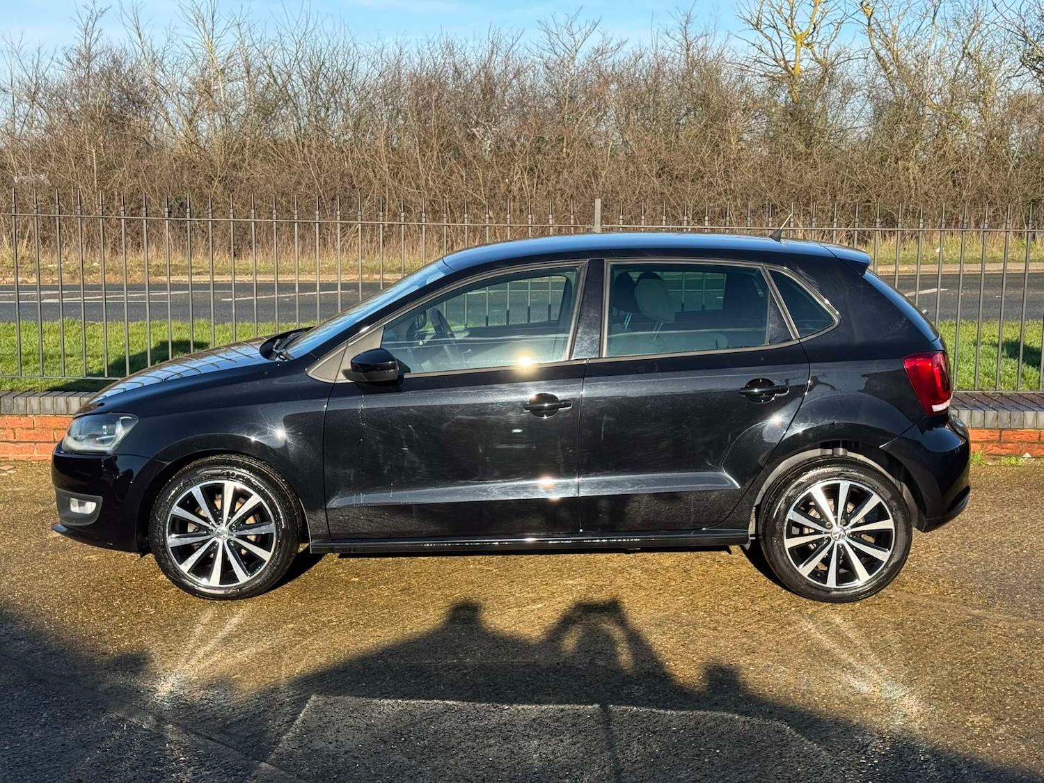 Used Volkswagen Polo 2013 for sale - 77235335: Photo 7