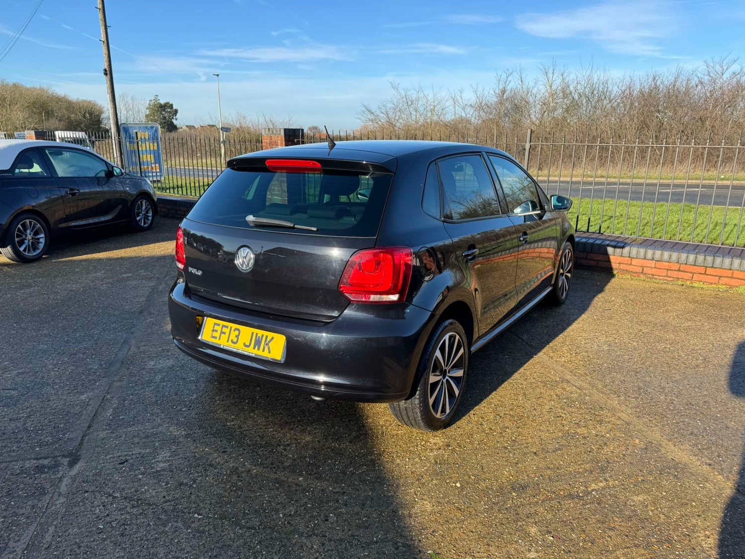 Used Volkswagen Polo 2013 for sale - 77235335: Photo 9