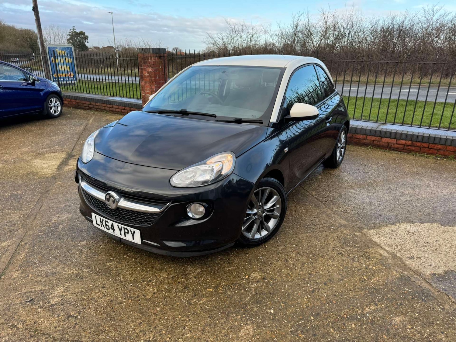 Used Vauxhall ADAM 2014 for sale - 77127358: Photo 6