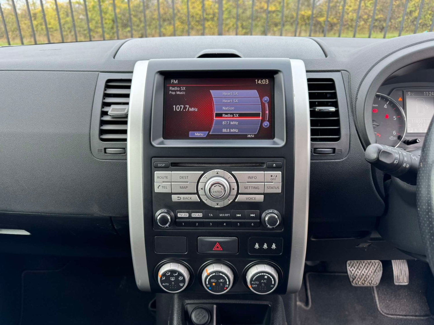 Used Nissan X-Trail 2010 for sale - 76596637: Photo 13