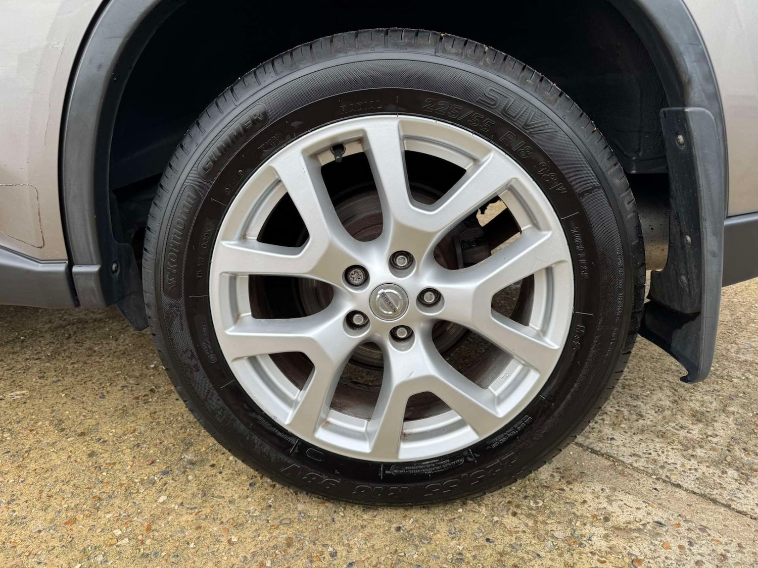 Used Nissan X-Trail 2010 for sale - 76596637: Photo 31