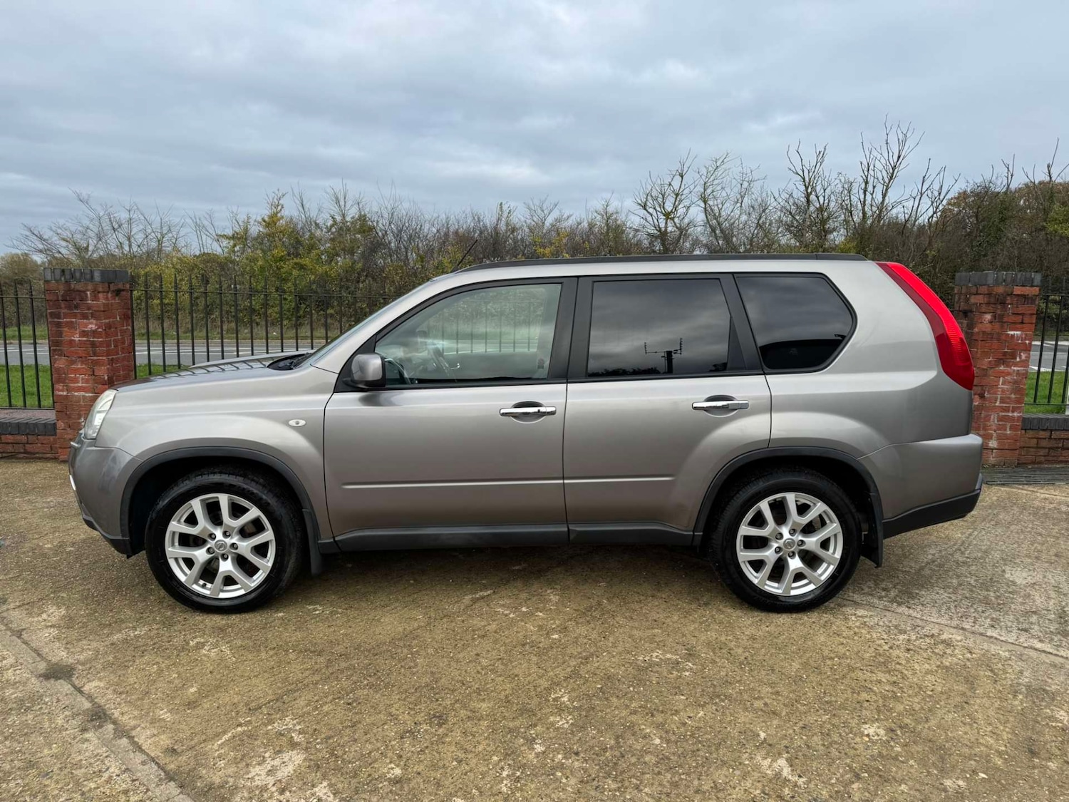 Used Nissan X-Trail 2010 for sale - 76596637: Photo 7