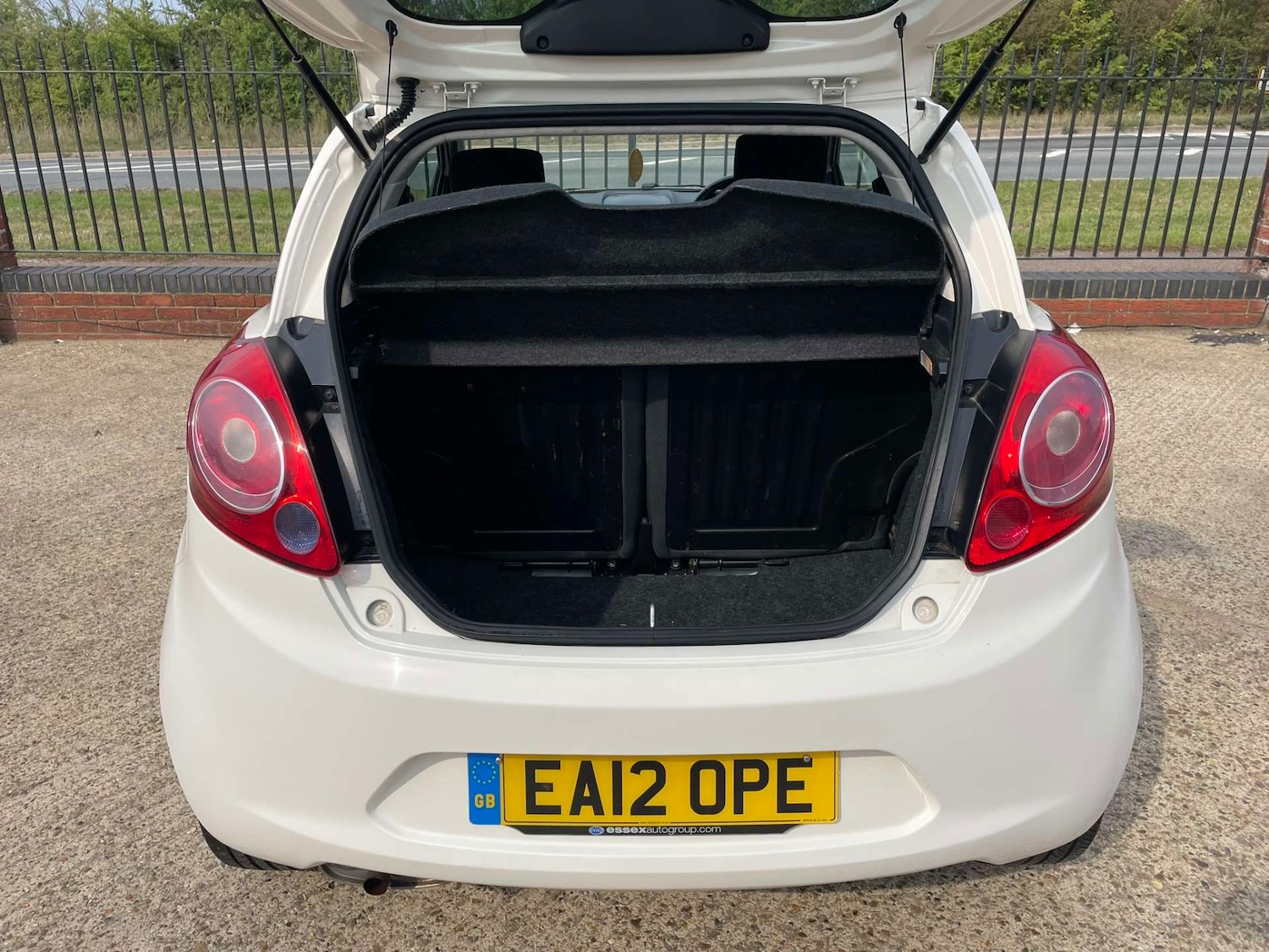 Vehicle 19
