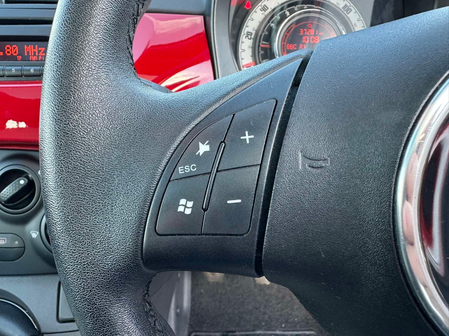 Used Fiat 500 2012 for sale - 76834608: Photo 14