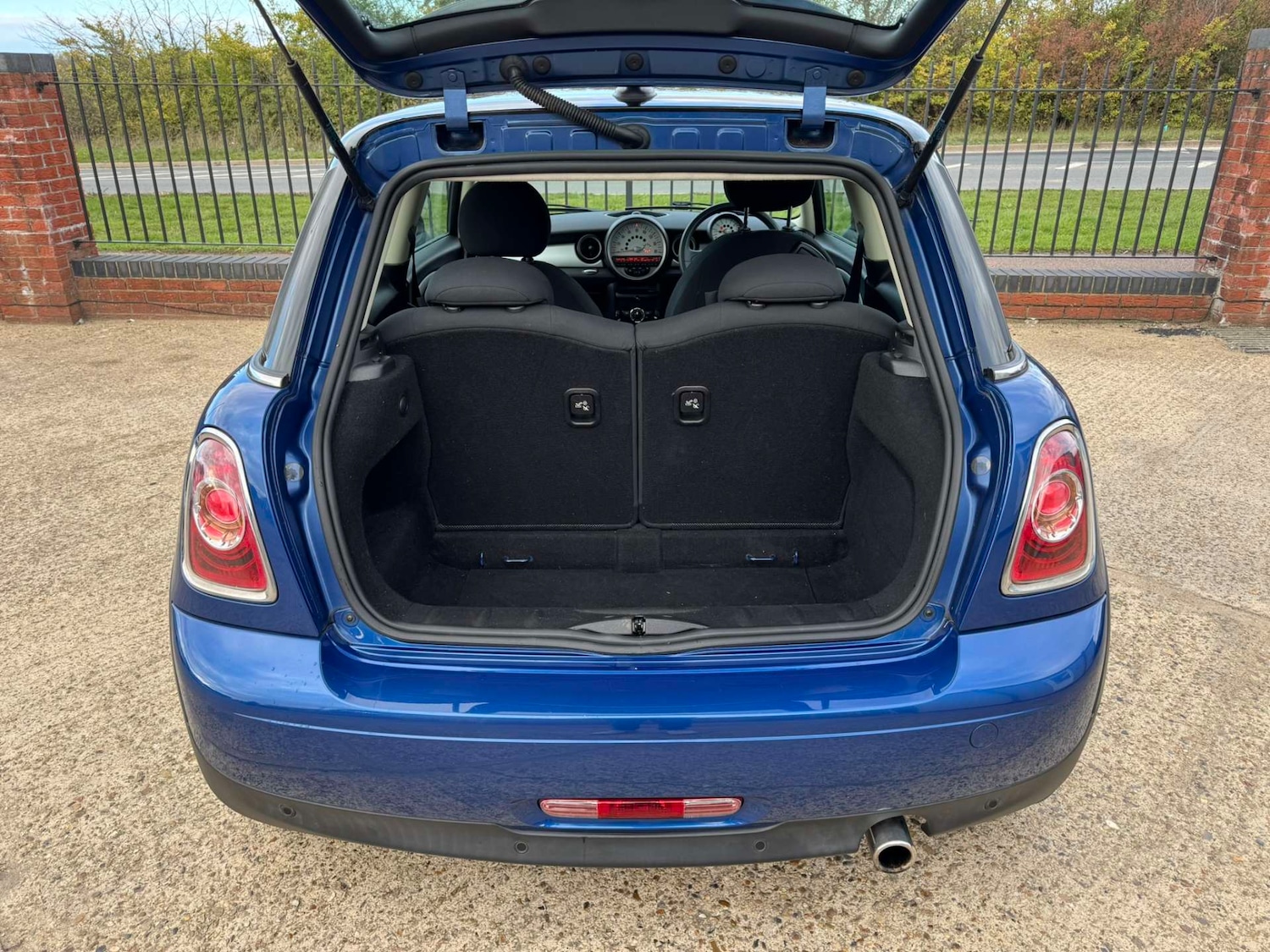 Used MINI Hatch 2012 for sale - 76391889: Photo 16