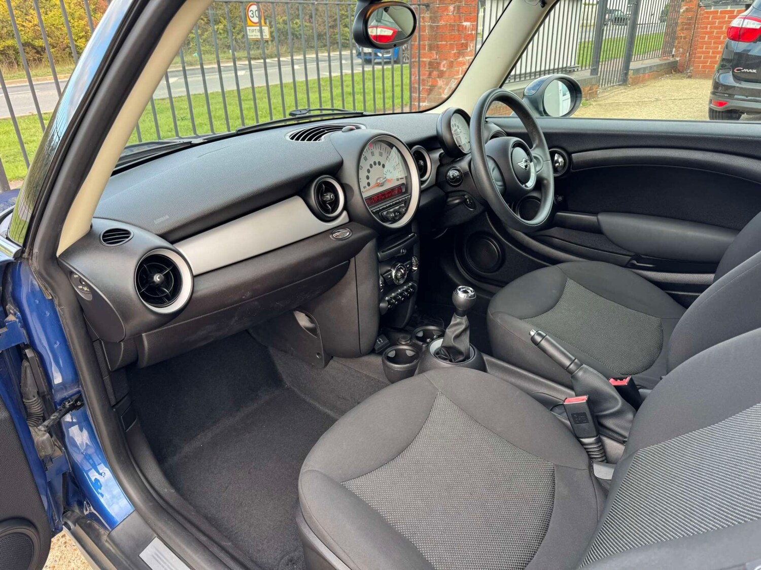 Used MINI Hatch 2012 for sale - 76600736: Photo 18