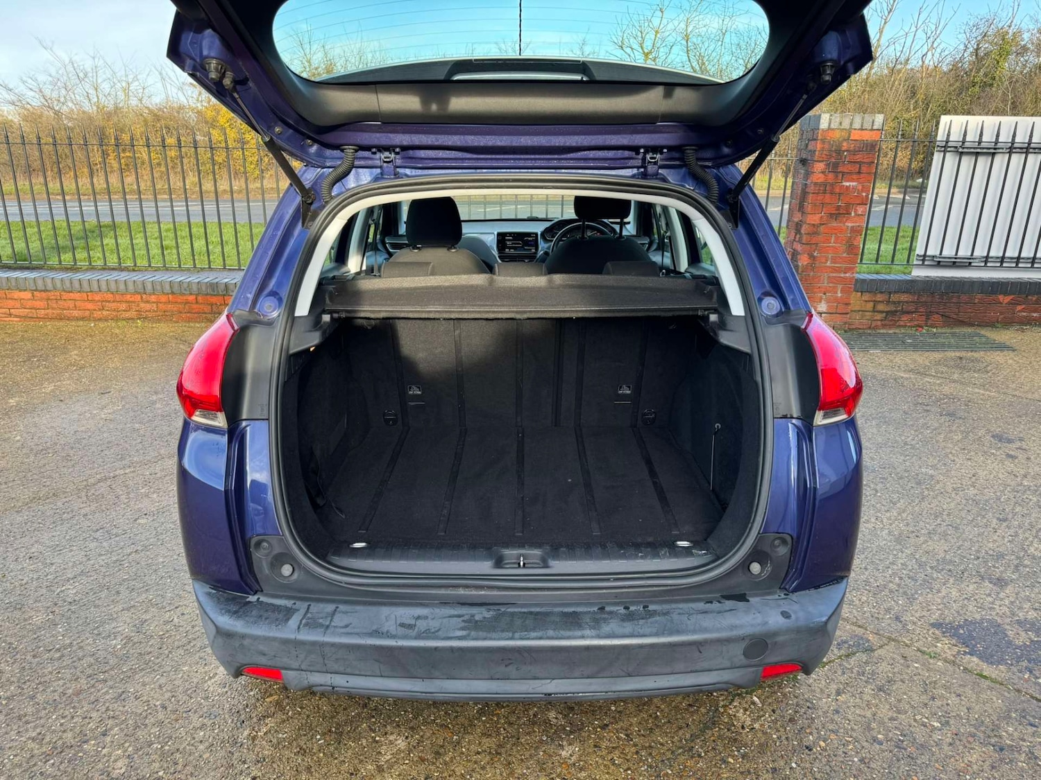 Used Peugeot 2008 2014 for sale - 76834606: Photo 19