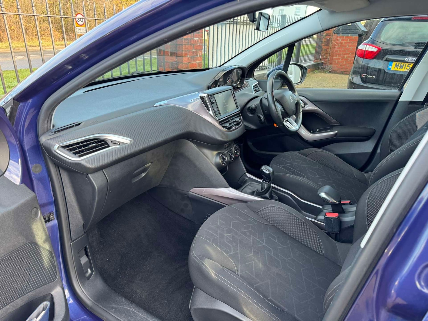 Used Peugeot 2008 2014 for sale - 76834606: Photo 22