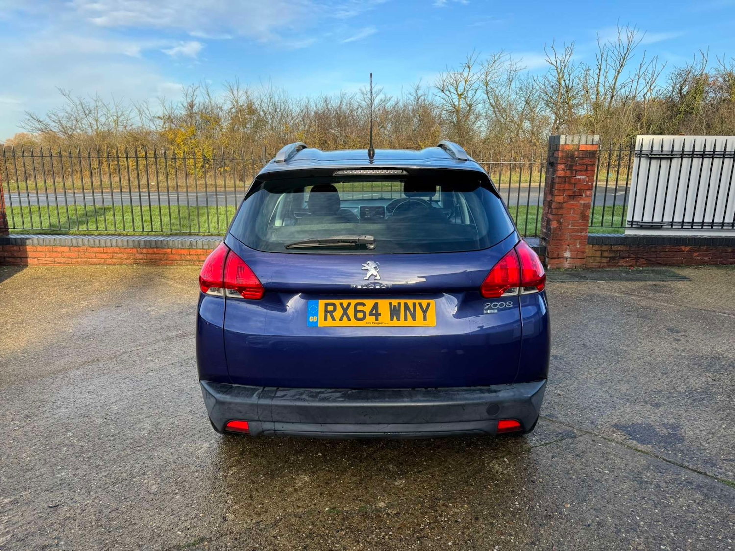 Used Peugeot 2008 2014 for sale - 76834606: Photo 8