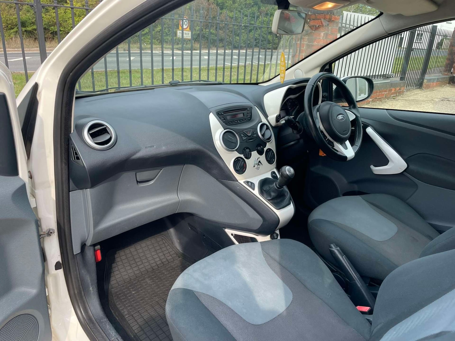 Vehicle 21