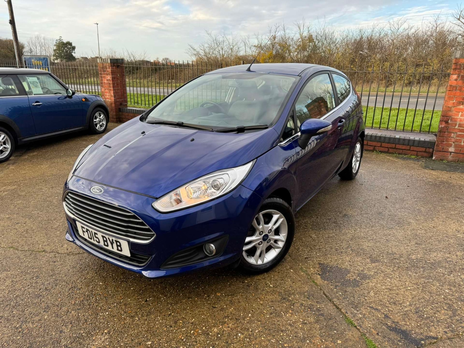 Used Ford Fiesta 2015 for sale - 76834601: Photo 6
